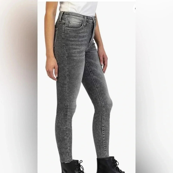Kut From The Kloth Connie High Rise Fab Ab Ankle Skinny Raw Hem Black Size 4 - Picture 3 of 14